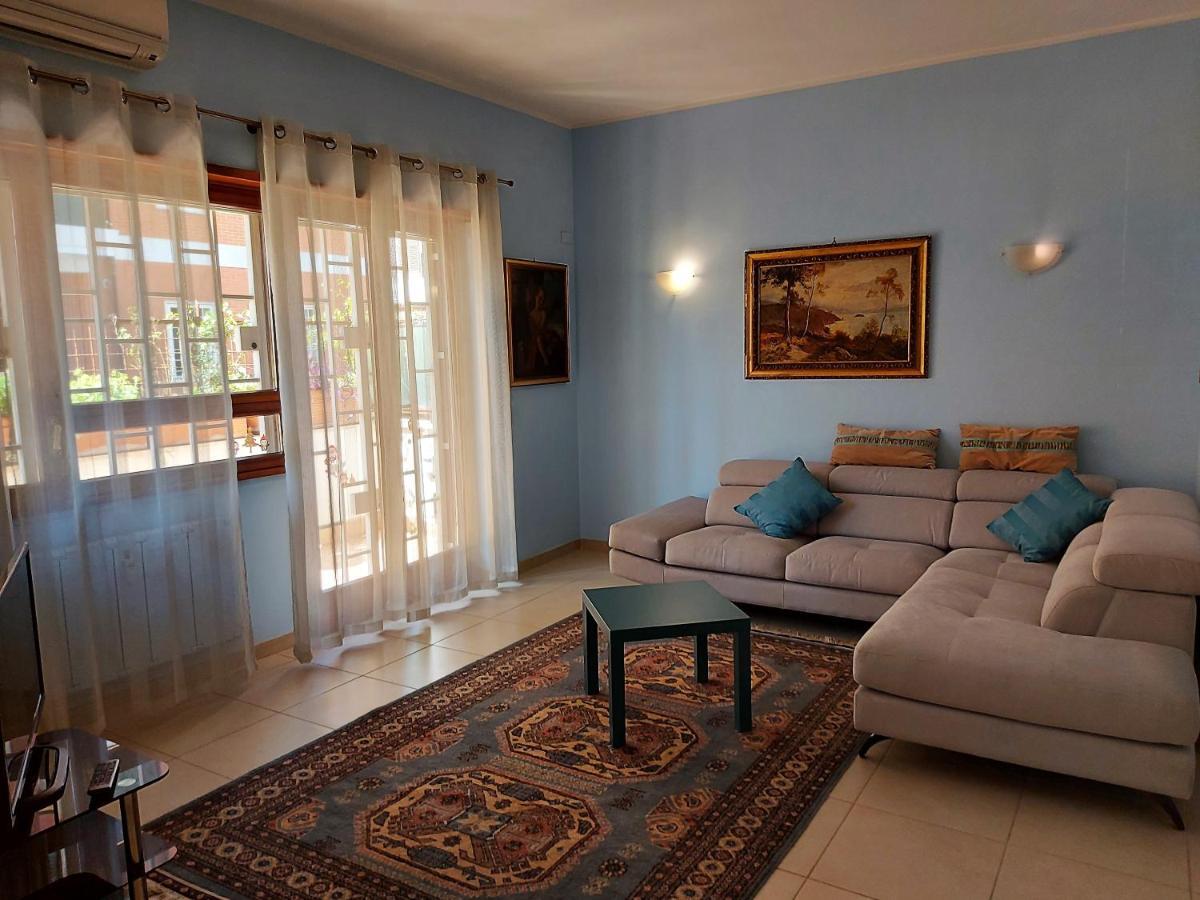Appartamento Isabella โรม ภายนอก รูปภาพ